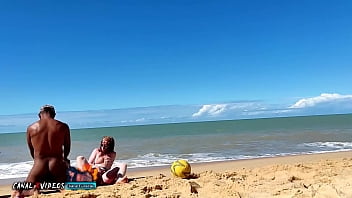 Perdemos A Buceta E Boquete No Futebol Para Um Homen Que Apareceu Do Nada Na Praia Trisal Threesome Fudedordebuceta2017 E Lorrany Exotica