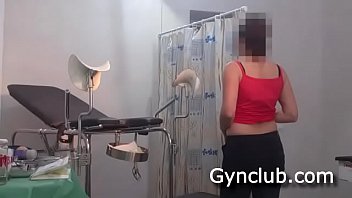Examination On The Gynecological Chair Of A Dildo And A Vibrator 04