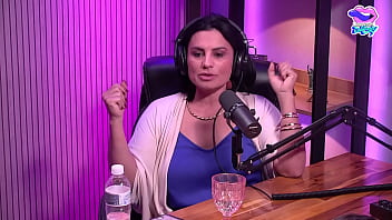 A Convidada Teve A Bucetinha Chupada