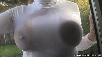 Big Tits British Milf No Bra Big Wet Boobs