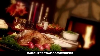 Daughterswap Thanksgiving Fuckfest With Stepdaughter Jasmine Grey Naomi Blue
