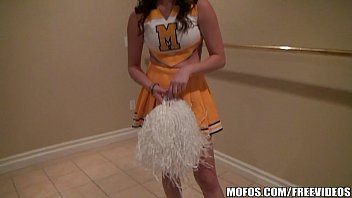 Mofos Hot Cheerleader Holly Shows Her Spirit