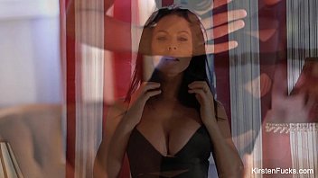 Kirsten Price In Black