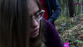 Sucked A Stranger In The Woods To Help Her Public Sex